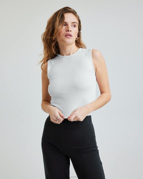 tt enkelhet vit Bik Bok Kläder 6T6V163